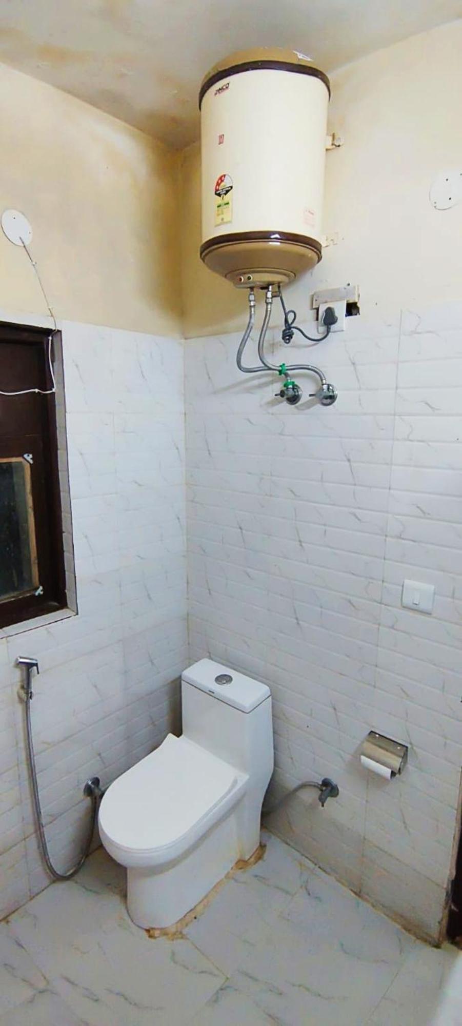 Luxury Rooms In Safdarjung Enclave Near Aiims & Safdarjung Hospital Nova Deli Exterior foto